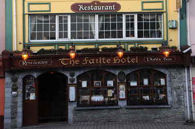 Bar Killarney